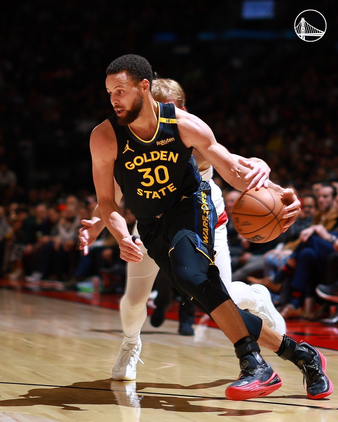 勇士总决赛再胜猛龙，成功卫冕