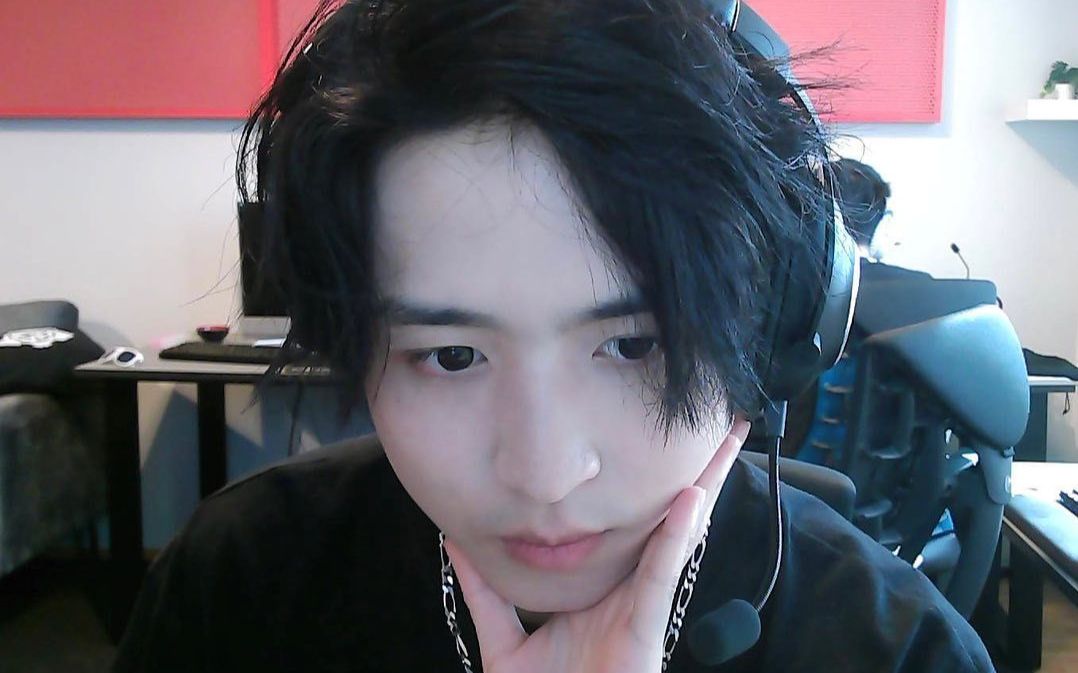 HLE血洗MAD，Hanssama线上压制力十足宿命之战全球总决赛，技惊四座的简单介绍