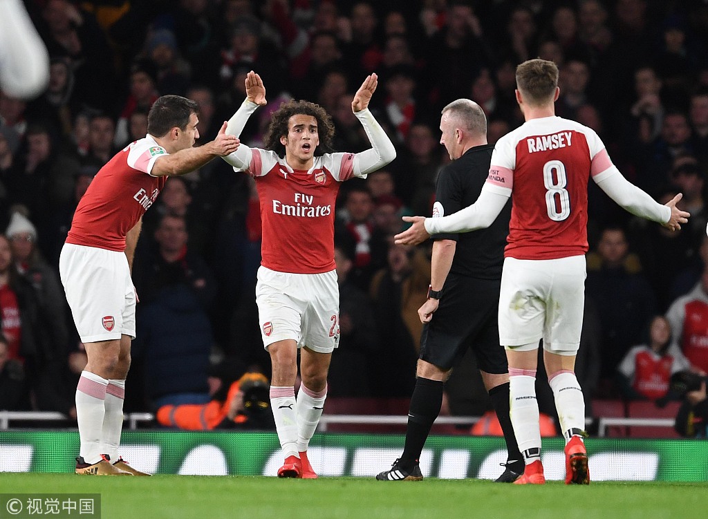 阿森纳战平伯恩利保持不败势头