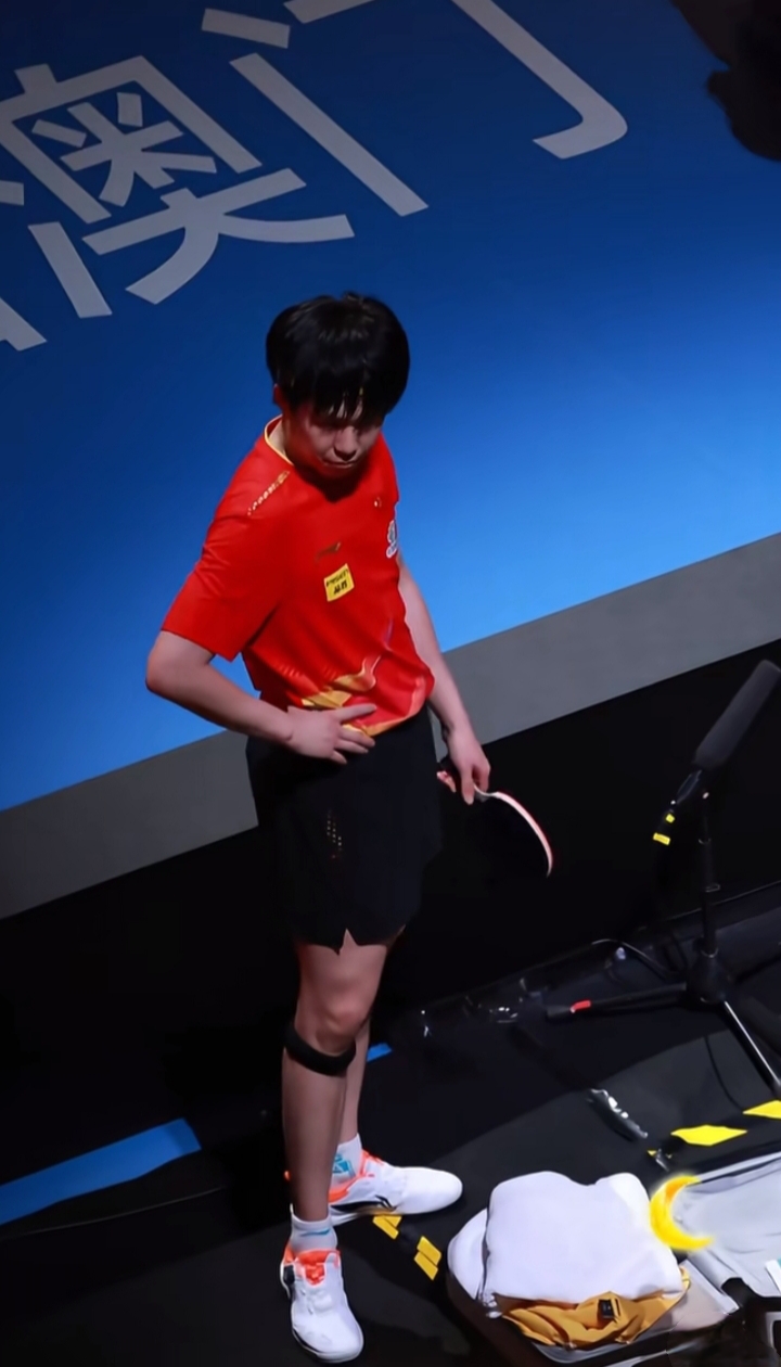 百折不挠！球员们的拼搏精神