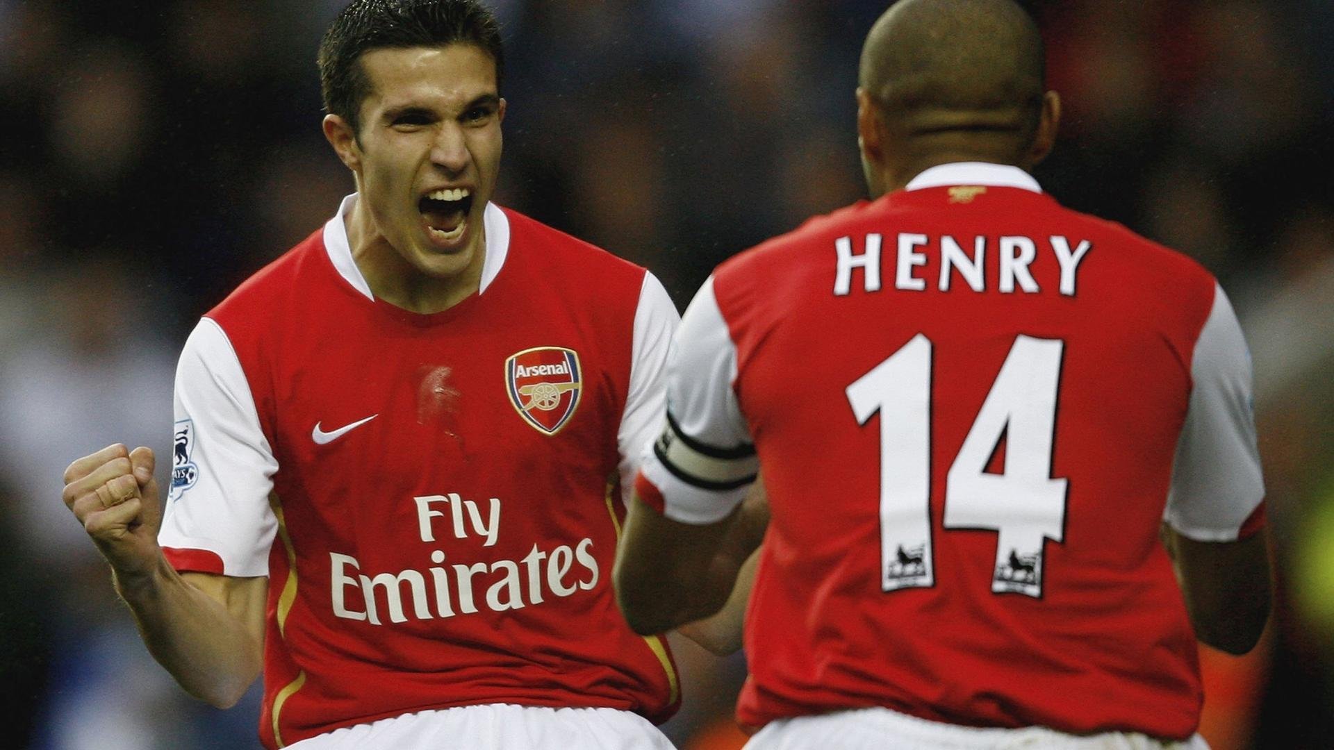 F1新赛季揭幕战之夜，阿什拉夫上演赛道教授的完美课堂