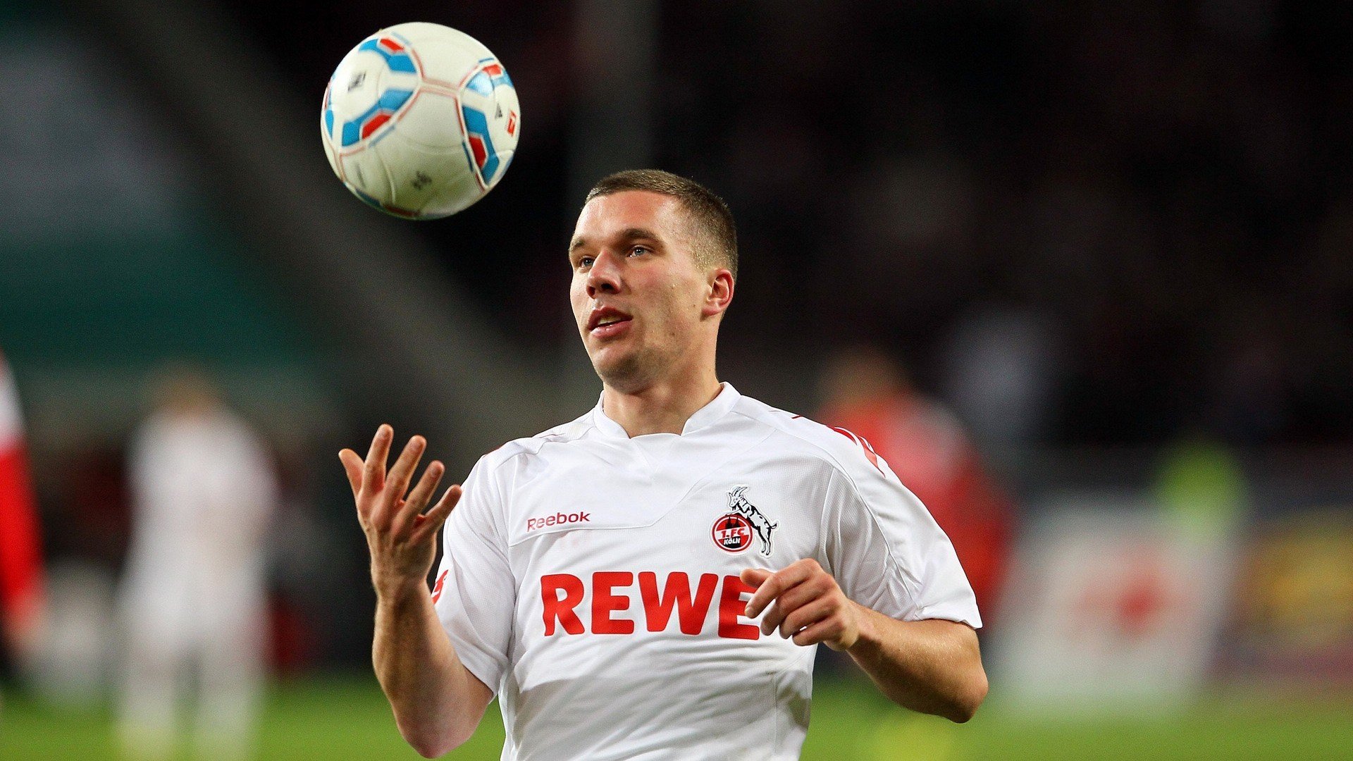 单骑闯关，防线的叹息—意甲焦点战之夜莱奥让对手无解